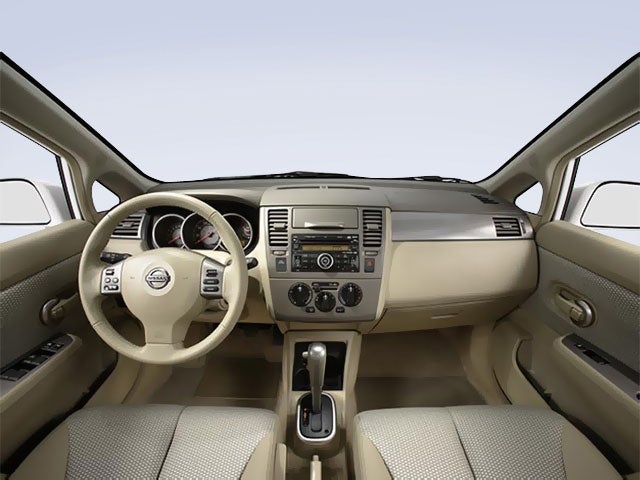 2009 Nissan Versa 1.8 S