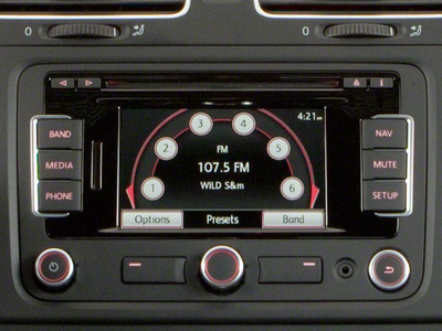 2011 Volkswagen Golf GTI w/Sunroof & Navi