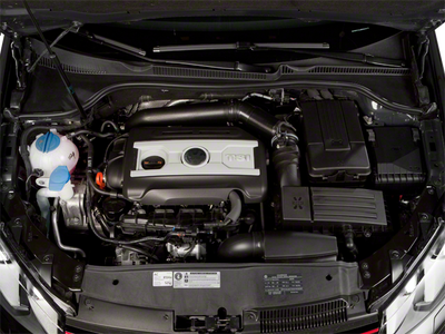 2011 Volkswagen Golf GTI w/Sunroof & Navi