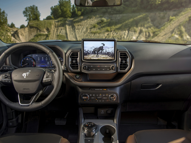 Interior dashboard view in a 2024 Ford Bronco. | Ford dealer in Suitland, MD | Banister Ford of Marlow Heights