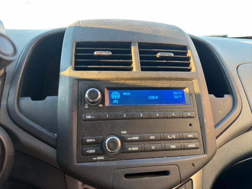 2013 Chevrolet Sonic LS