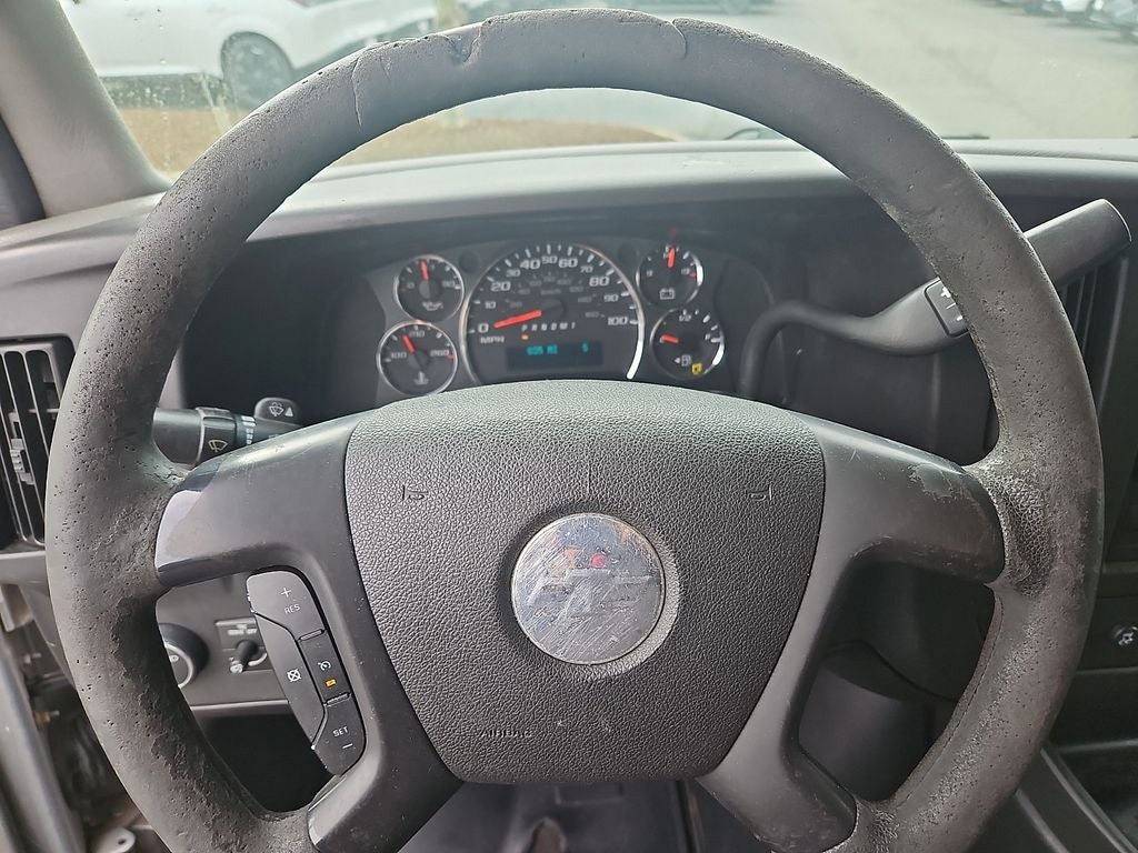 2011 Chevrolet Express 1LT