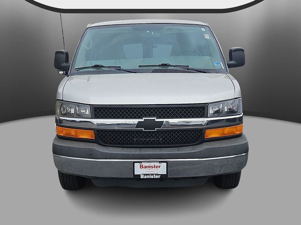 2011 Chevrolet Express 1LT