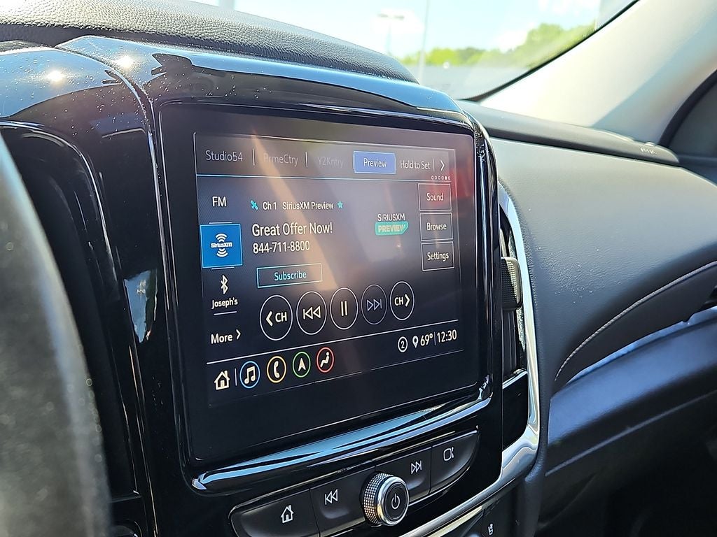 2021 Chevrolet Traverse Premier