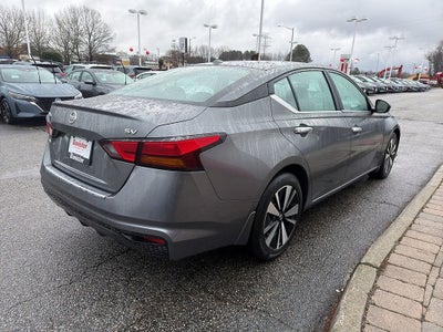 2021 Nissan Altima 2.5 SV