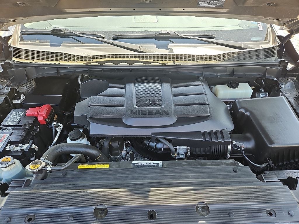 2023 Nissan Titan SV