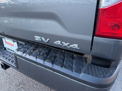 2023 Nissan Titan SV