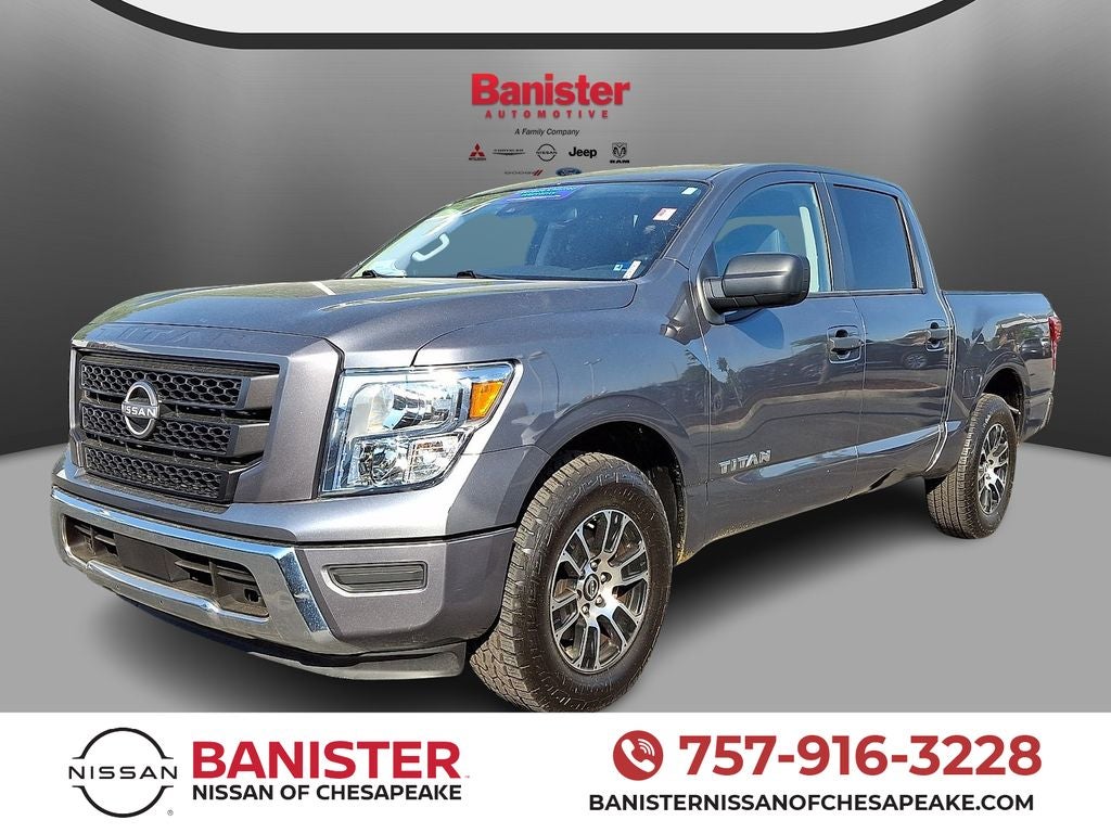 2023 Nissan Titan SV