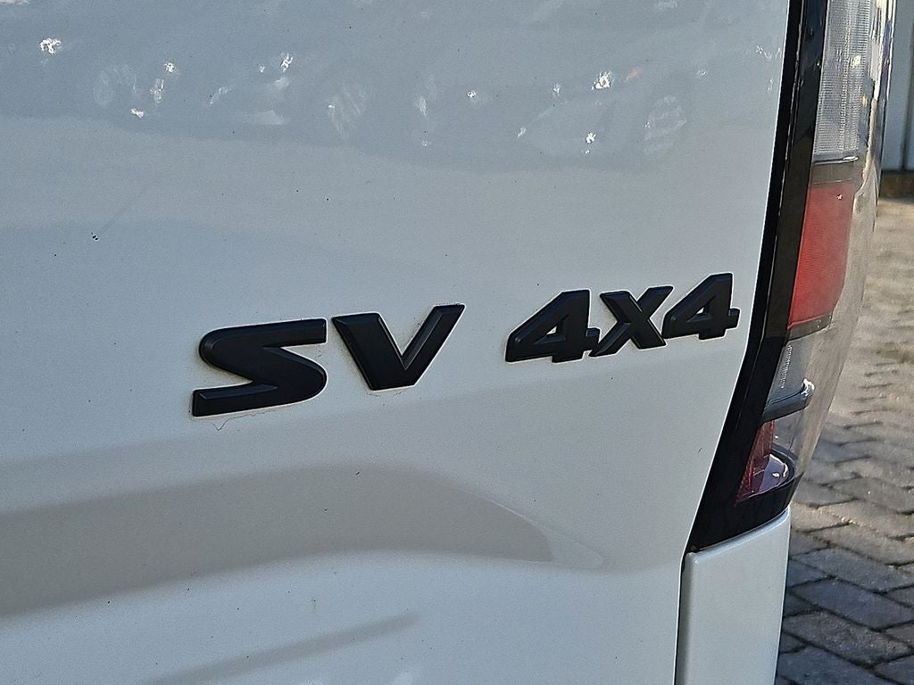 2023 Nissan Frontier SV
