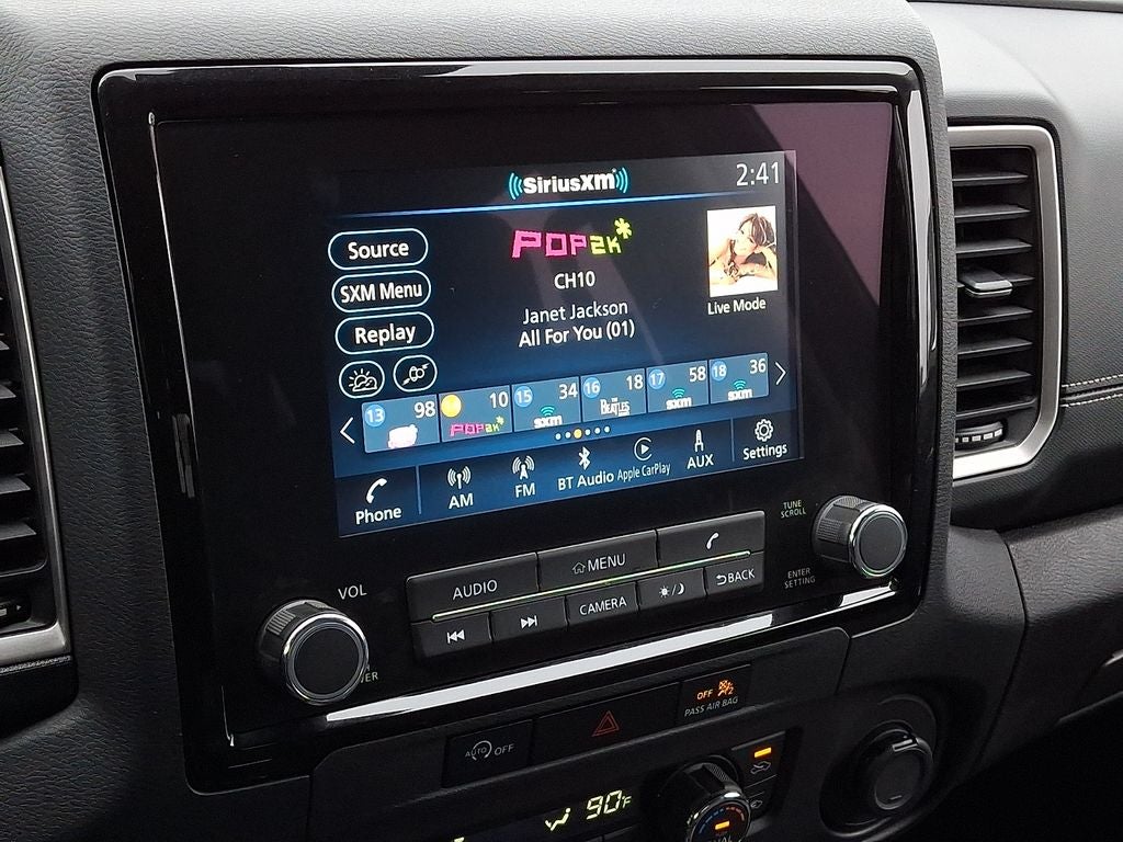 2024 Nissan Frontier SV