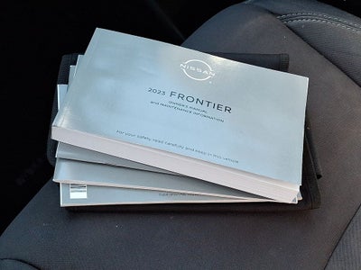 2023 Nissan Frontier SV