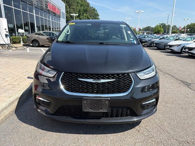 2023 Chrysler Pacifica Hybrid Touring L