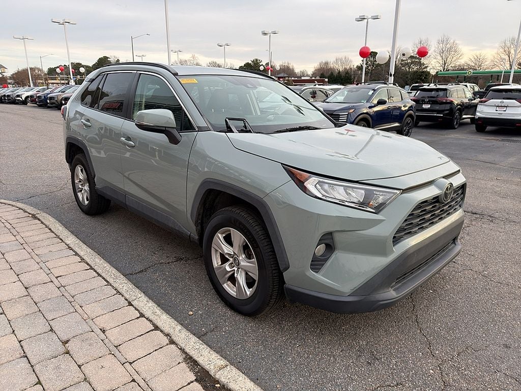 2021 Toyota RAV4 XLE