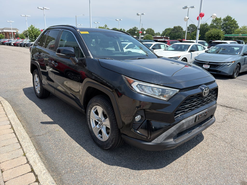 2020 Toyota RAV4 XLE