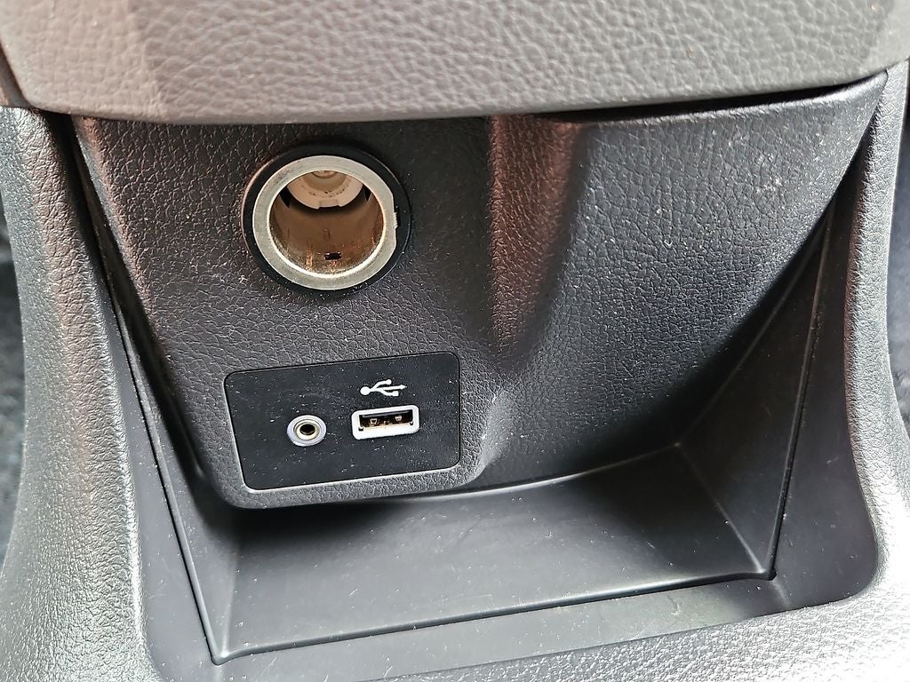 2021 Nissan NV200 S