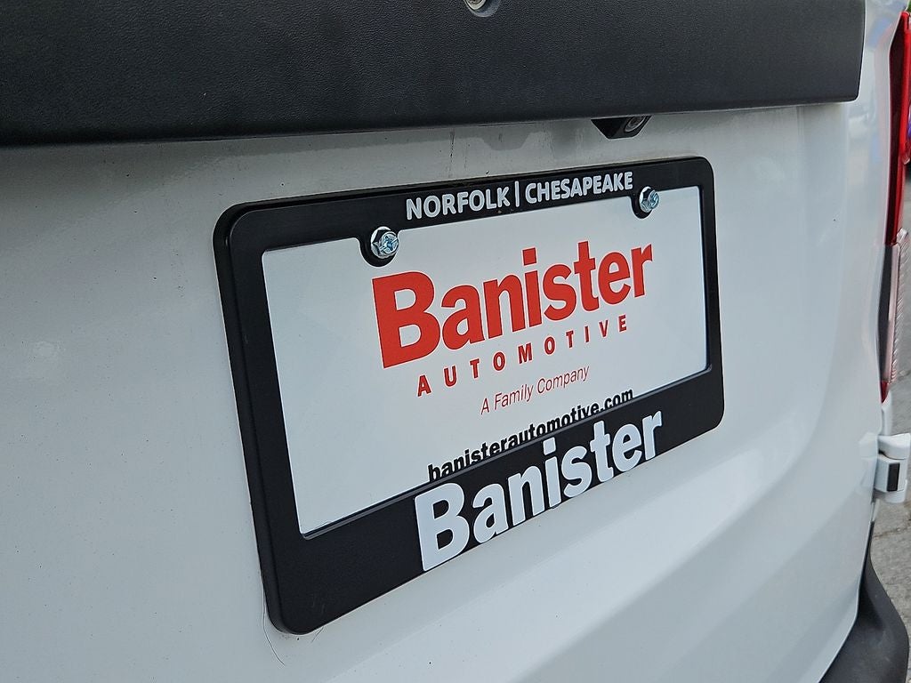 2021 Nissan NV200 S