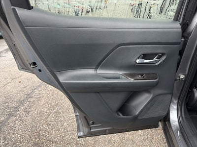 2025 Nissan Kicks SV