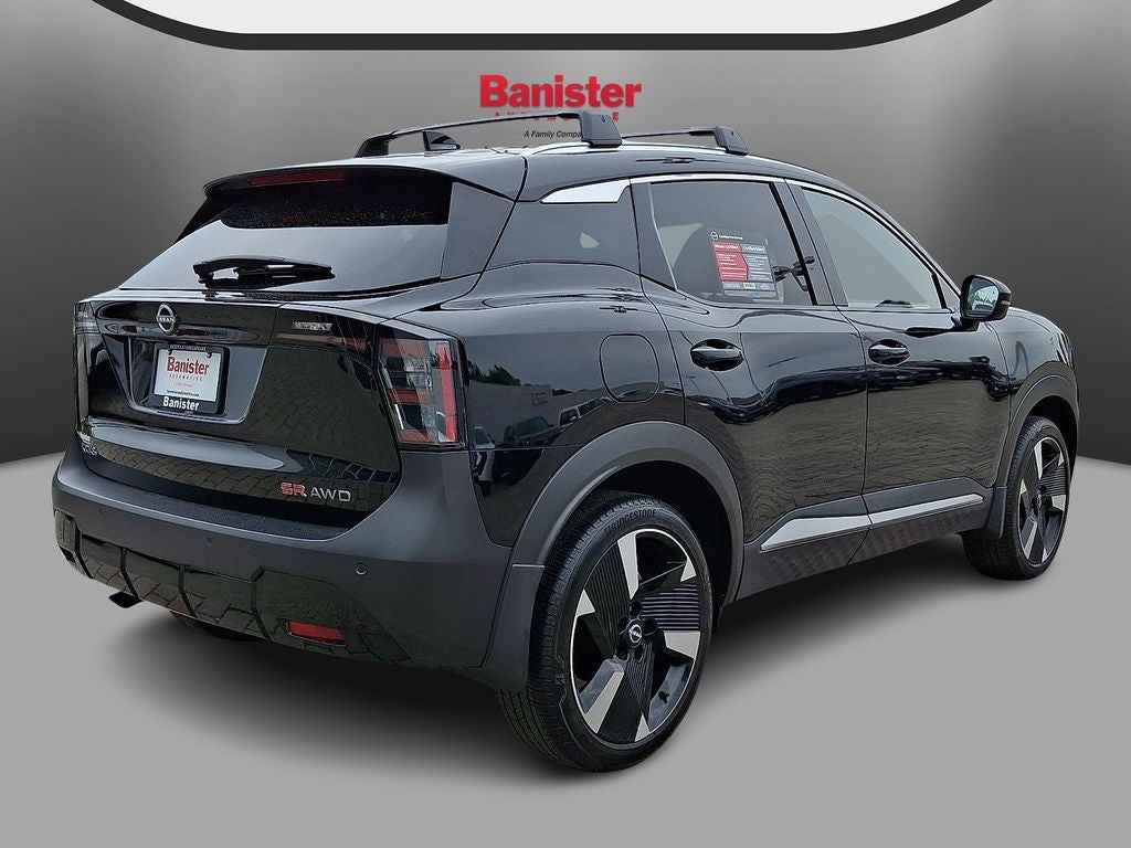 2025 Nissan Kicks SR