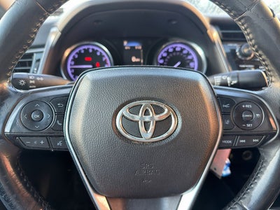 2019 Toyota Camry SE