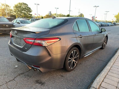 2019 Toyota Camry SE