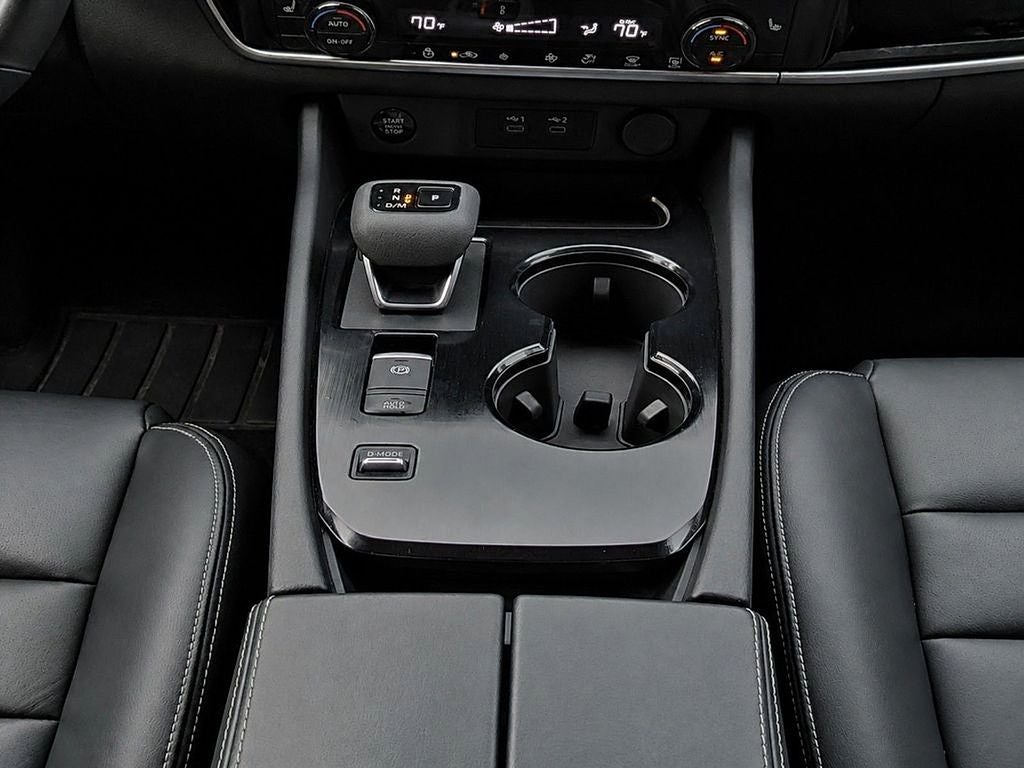 2025 Nissan Rogue SL