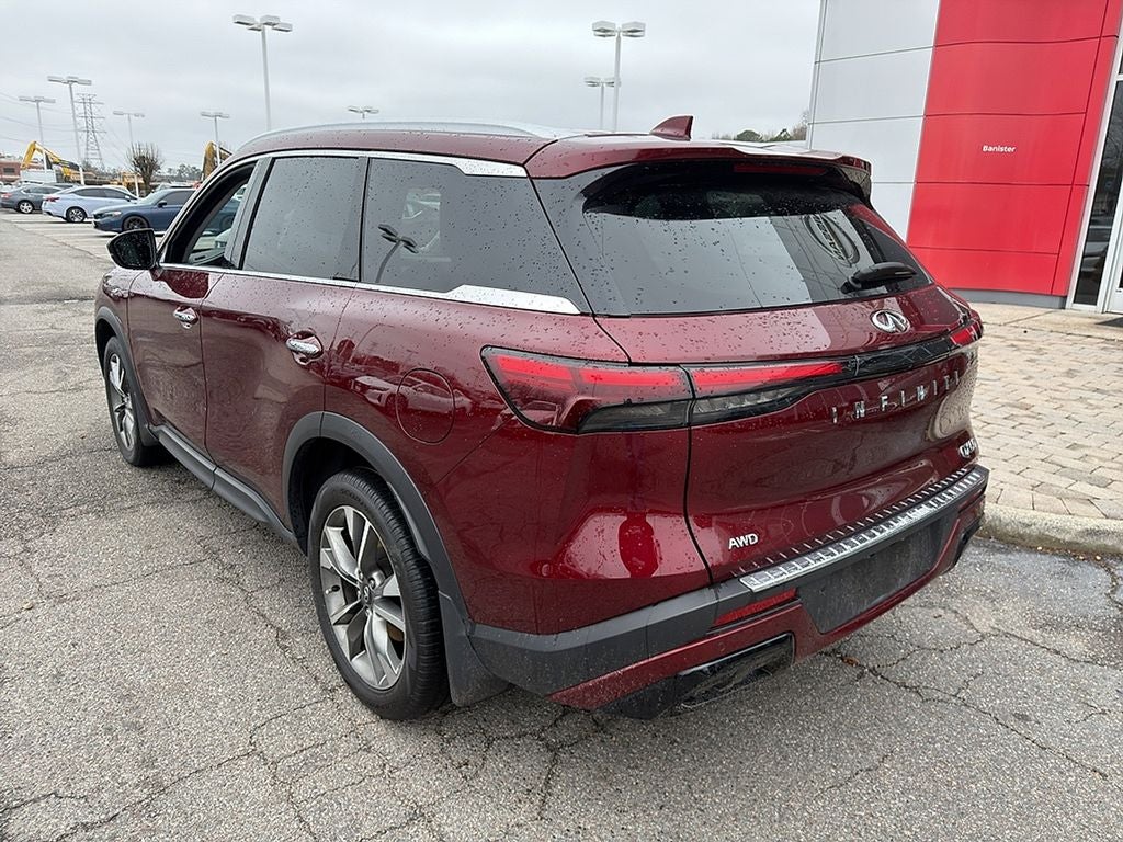 2023 INFINITI QX60 LUXE