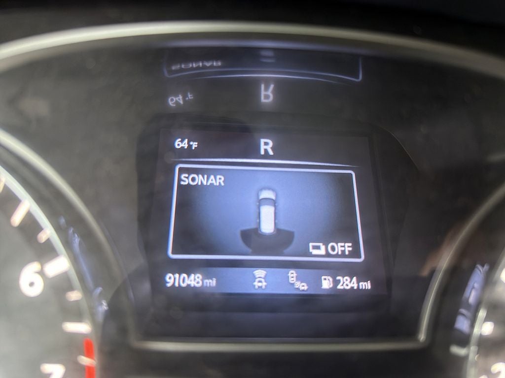 2020 Nissan Pathfinder SV