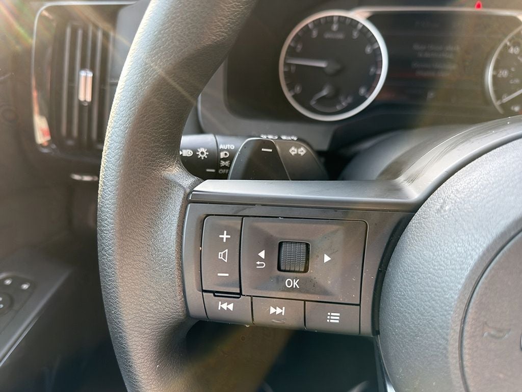 2025 Nissan Pathfinder S