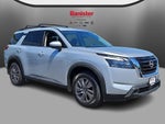 2023 Nissan Pathfinder SV