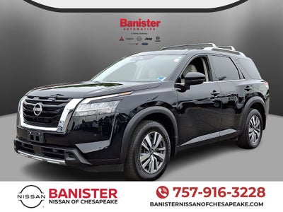 2023 Nissan Pathfinder SL
