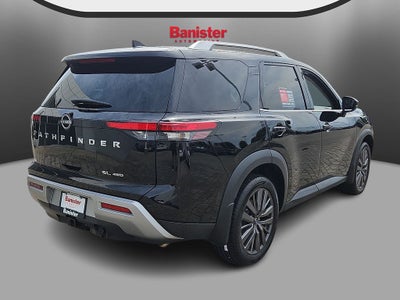 2023 Nissan Pathfinder SL