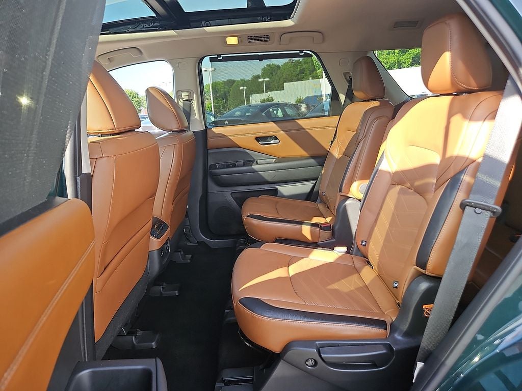 2022 Nissan Pathfinder Platinum