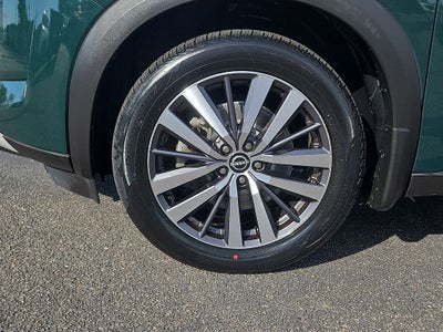 2022 Nissan Pathfinder Platinum
