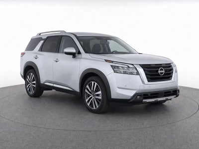 2022 Nissan Pathfinder Platinum