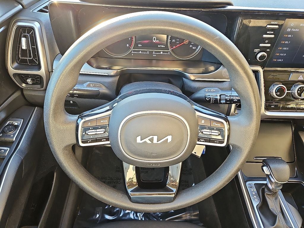 2022 Kia Sorento LX