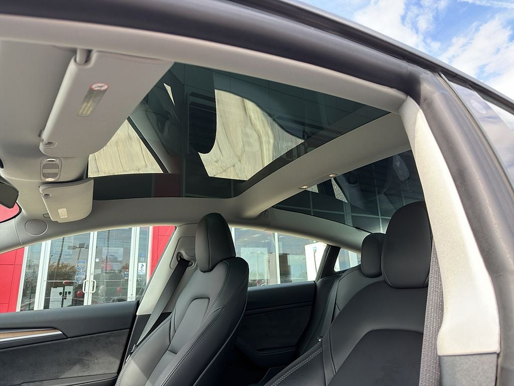 2023 Tesla Model 3 Base