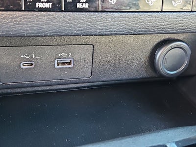 2023 Mitsubishi Outlander SE Black Edition