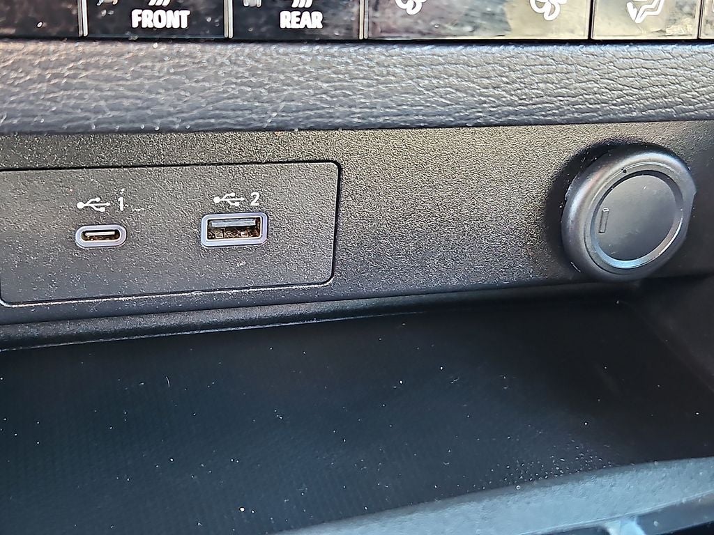 2023 Mitsubishi Outlander SE Black Edition