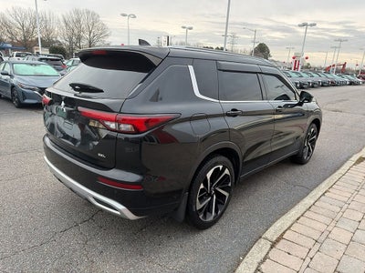 2022 Mitsubishi Outlander SEL