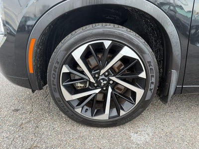2022 Mitsubishi Outlander SEL