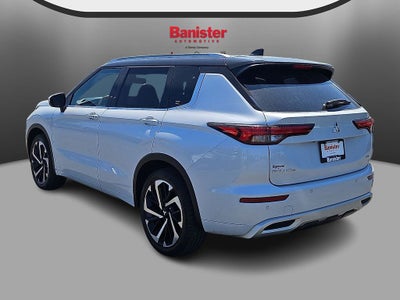 2024 Mitsubishi Outlander SEL