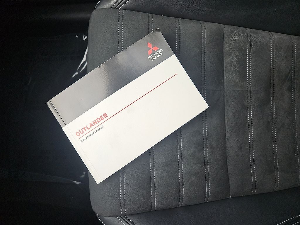 2022 Mitsubishi Outlander SE
