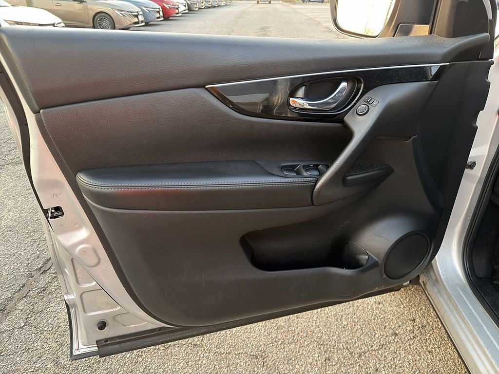 2017 Nissan Rogue Sport SL