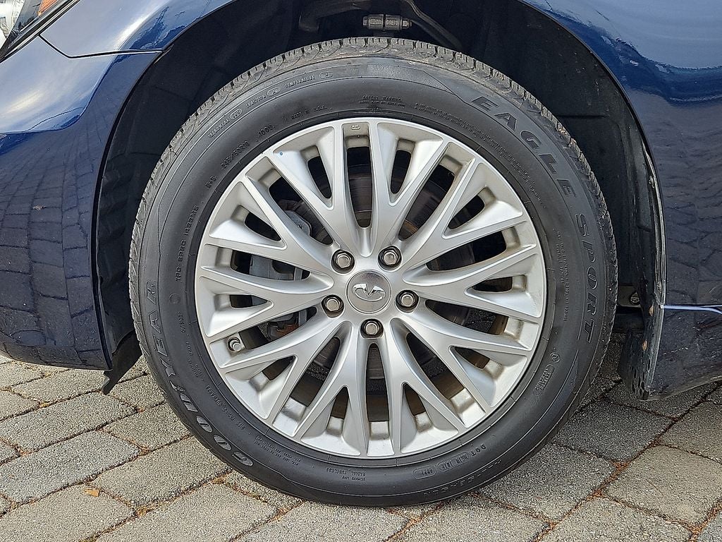 2015 INFINITI Q70L 3.7X (A7)