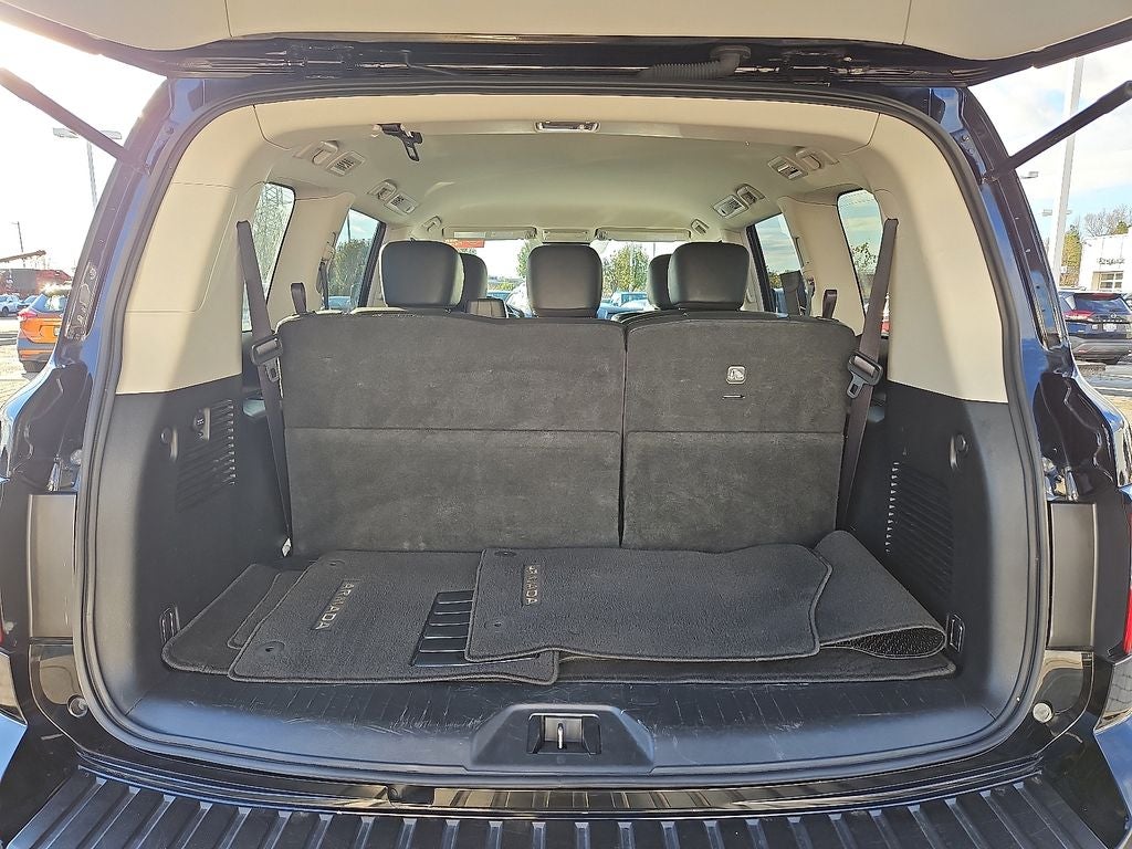 2024 Nissan Armada SV