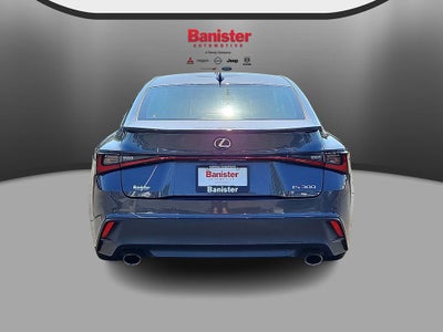 2022 Lexus IS 300 Base