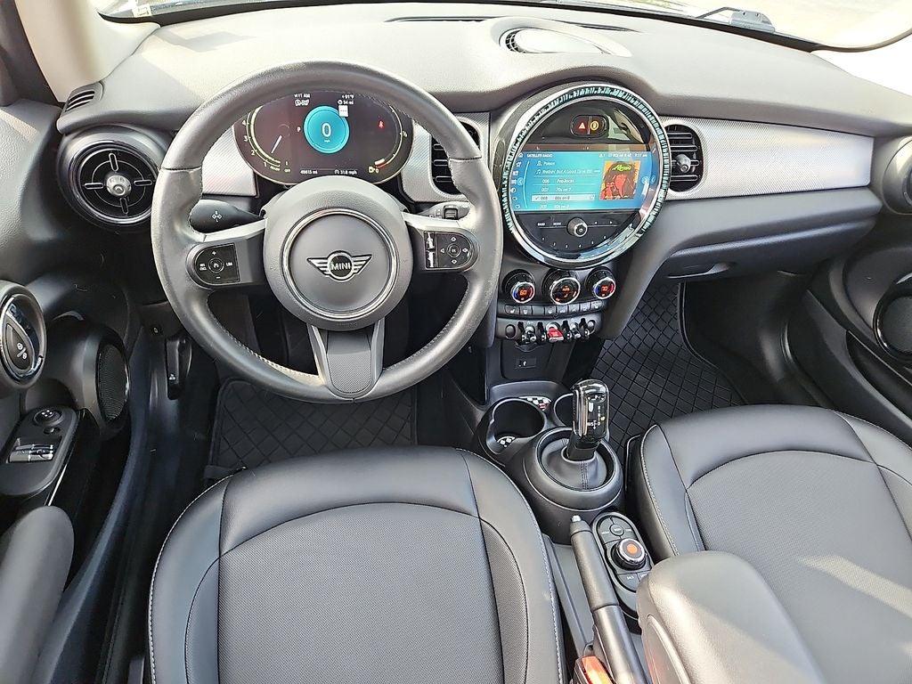 2022 MINI Hardtop Cooper