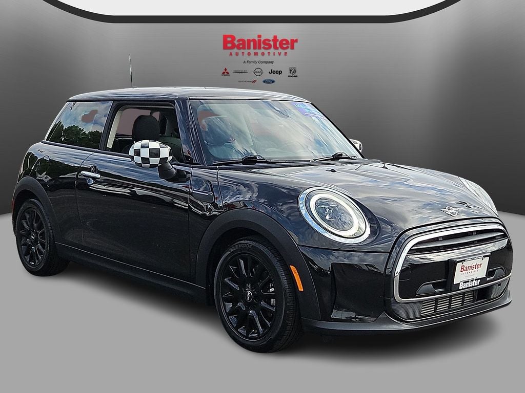 2022 MINI Hardtop Cooper