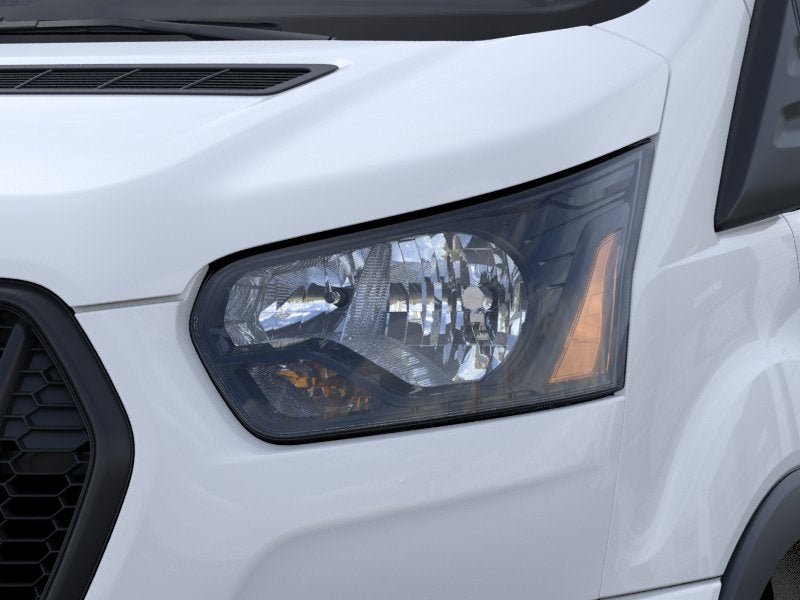 2026 Ford Transit Wagon XL
