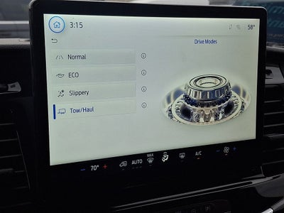 2023 Ford Transit Wagon XLT